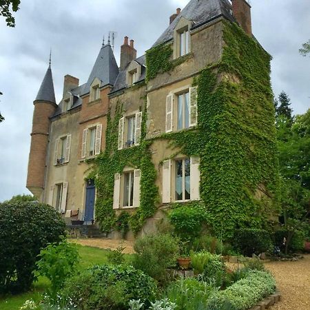 France Petit Chateau Loué Eksteriør billede