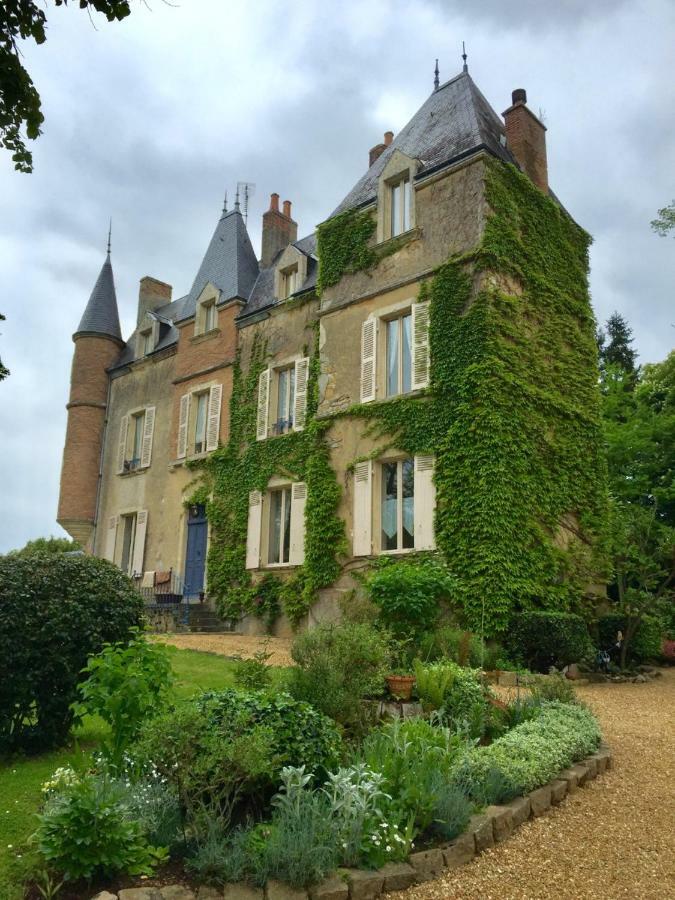 France Petit Chateau Loué Eksteriør billede