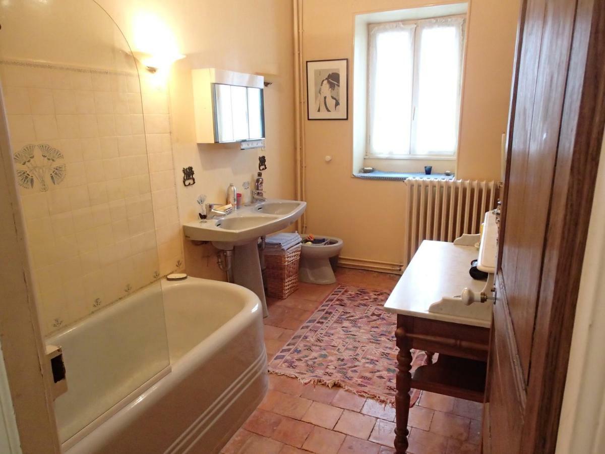 France Petit Chateau Loué Eksteriør billede